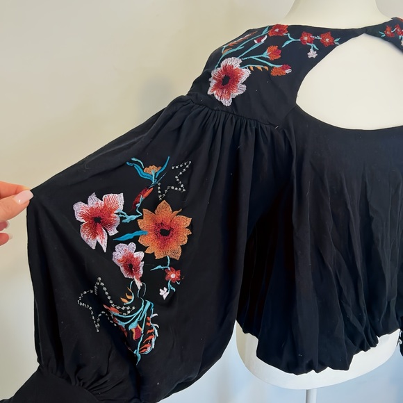 Free People Lita Floral Embroidered Blouse – Size Small - Picture 2 of 7